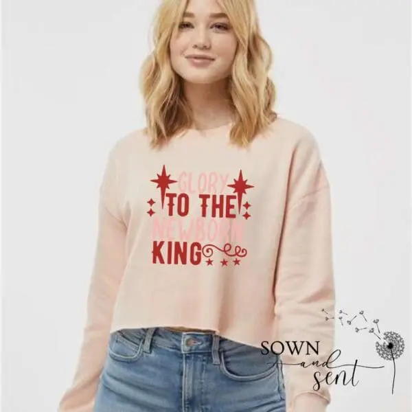 Glory To the Newborn King - Christian Women's Cropped Pink Christmas Sweatshirt